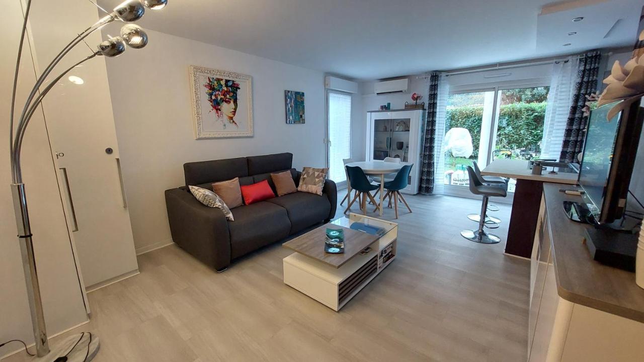 Charmant Appartement Residentiel Avec Terrasse, Jardin Privatif Et Piscine A Cannes Eksteriør billede